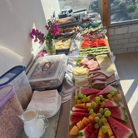 Dream Hotel Ksamil Bagian luar foto