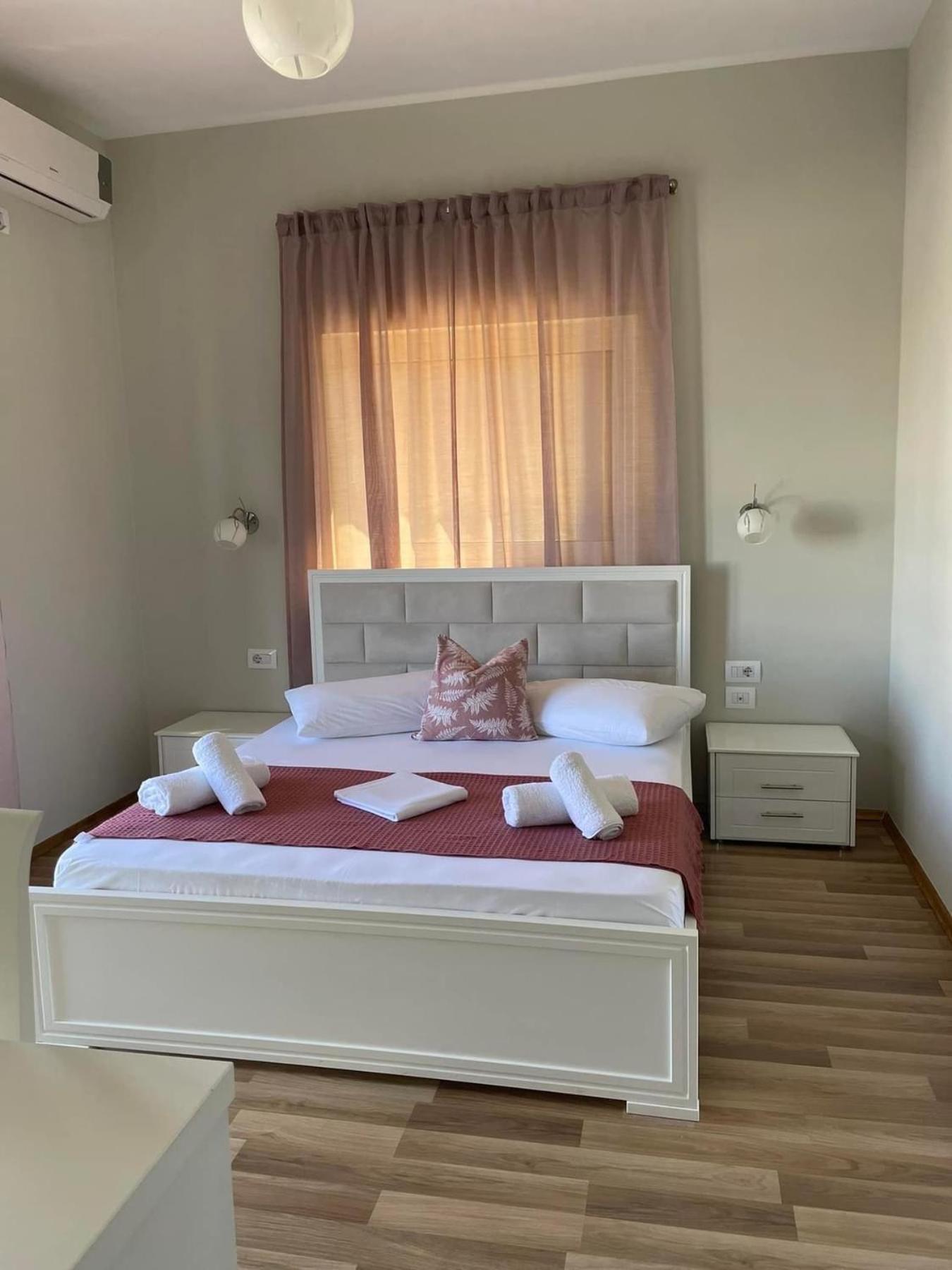 Dream Hotel Ksamil Bagian luar foto