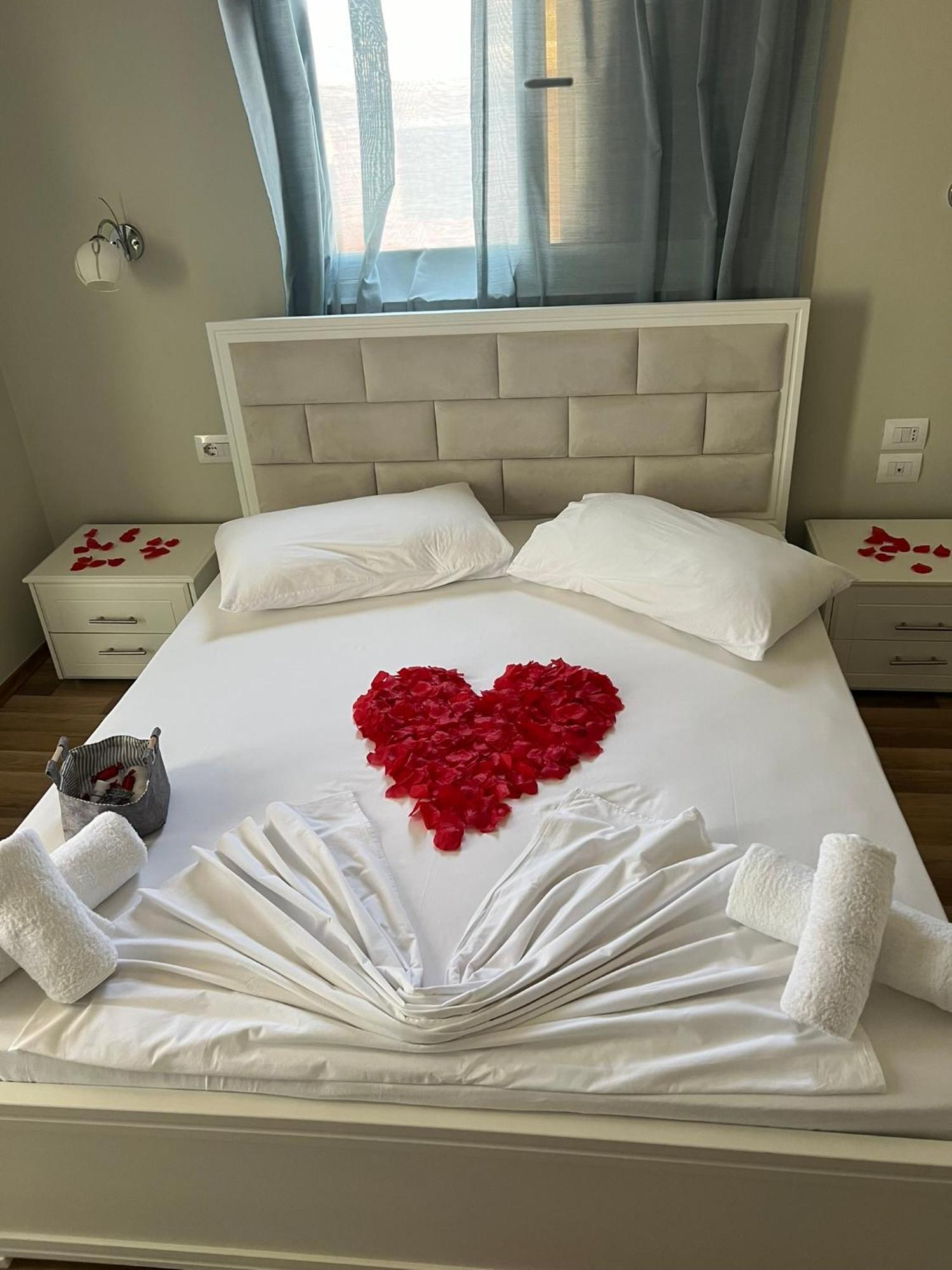 Dream Hotel Ksamil Bagian luar foto